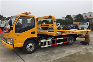 城中区哪里有拖车服务