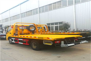 城中区附近拖车救援搭电